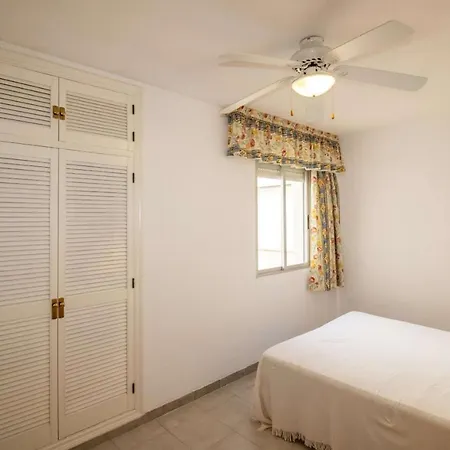 Atico Con Piscina Playa Cargador 阿尔考斯布里